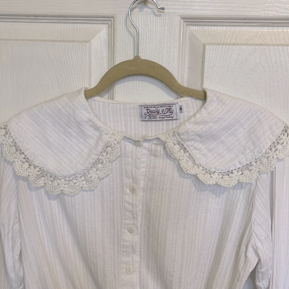 Really Why cropped blouse with large wide collar - Picture 2 of 5